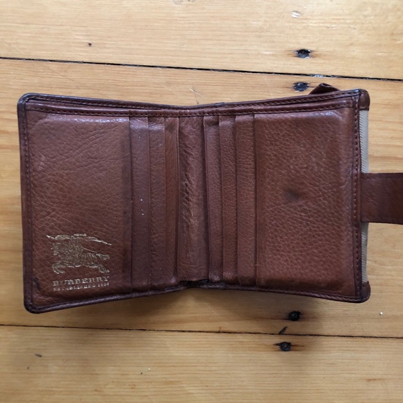 Burberry wallet - Picture 2 of 10